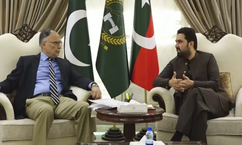 Pakistan’s budget teeters as centre seeks to claw back Rs1.2 trillion from provinces