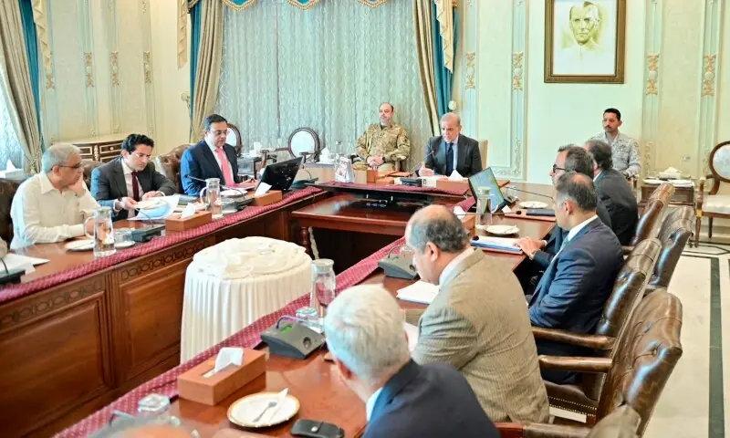 PM Sharif orders contingency plan as renewed Iran-US clashes threaten economic recovery