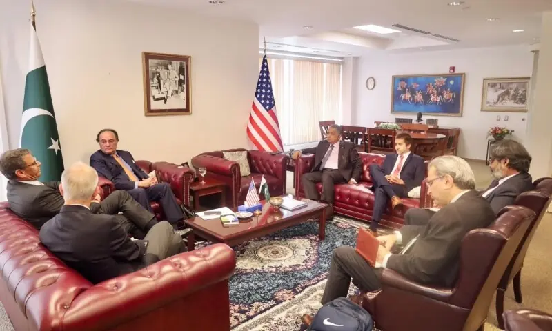 Pakistan weighs US firm Honeywell plan to modernise ageing refineries