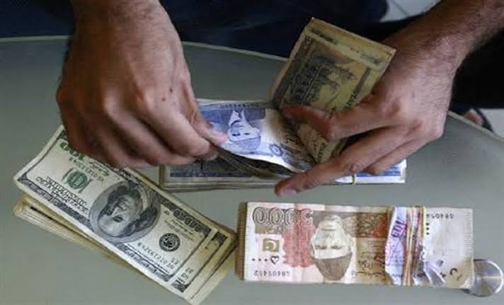 Pakistan sets Jan 2028 deadline for interest-free banking shift, outlines transition roadmap