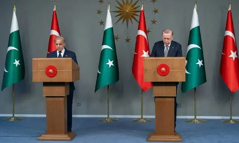 Pakistan, Turkey renew pledge to hit $5 billion in trade