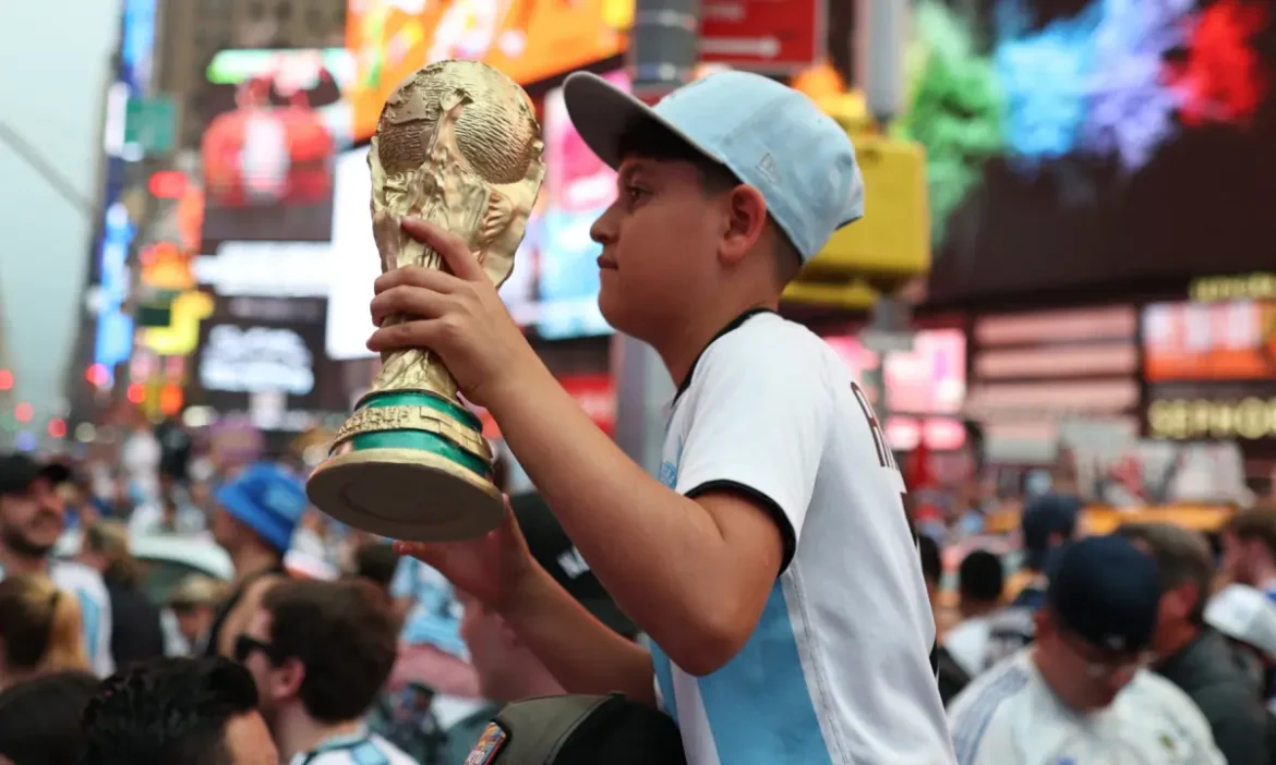 Messi and Argentina face Spain’s perfect machine for World Cup glory