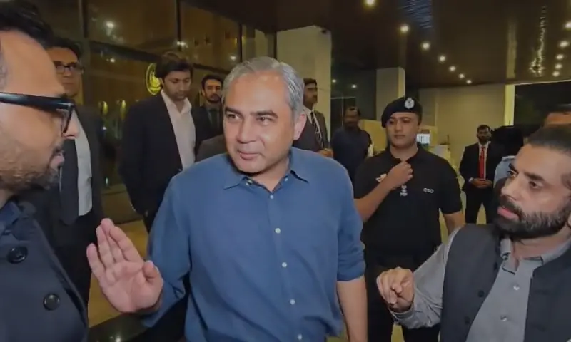 Naqvi insists PM Shehbaz will serve full term after ‘collapsed system’ remarks spark backlash