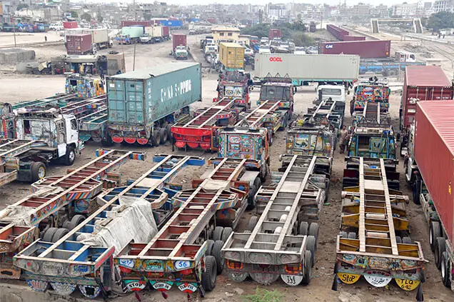 Truckers’ strike enters fourth day as fuel cost standoff persists; petrol pumps threaten to join shutdown