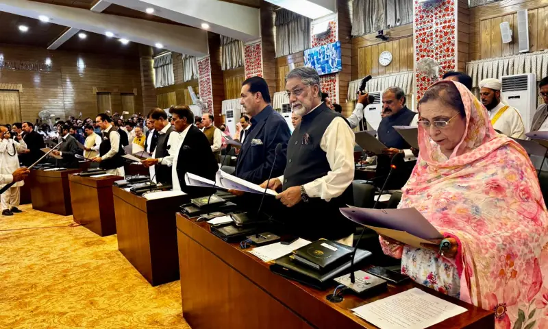New Kashmir assembly sworn in as PML-N extends its majority
