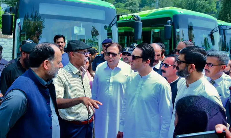 Kashmir’s new prime minister pledges to lift internet blackout, reopen roads within days