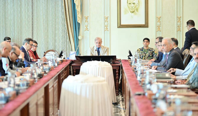 PM Sharif courts foreign investors to revive Pakistan’s power utilities privatization drive