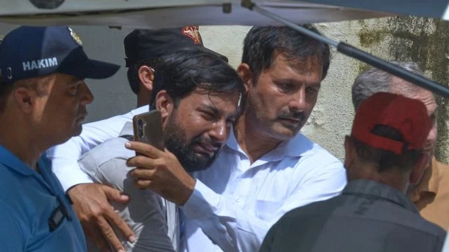 Grief, fury mount in Islamabad as officials probe hospital fire that killed 14 infants