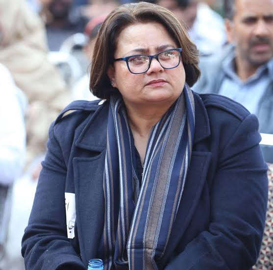 In Lahore, the daughter of a revolutionary poet fights to sell lunch