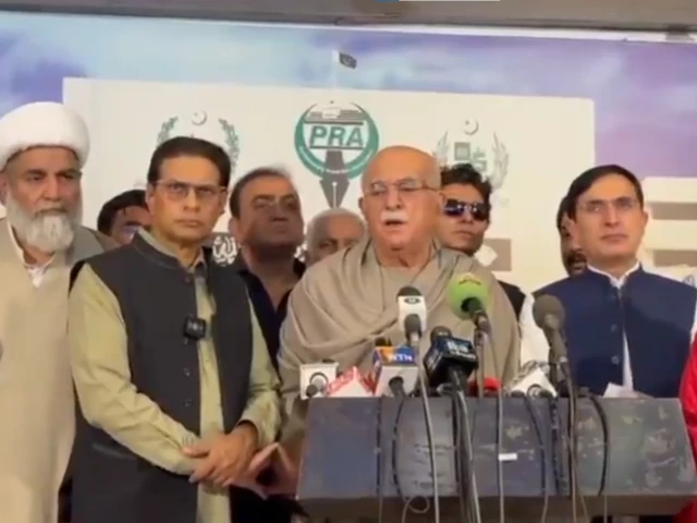 Opposition to petition Supreme Court over Imran Khan hospital transfer as long march plans firm up