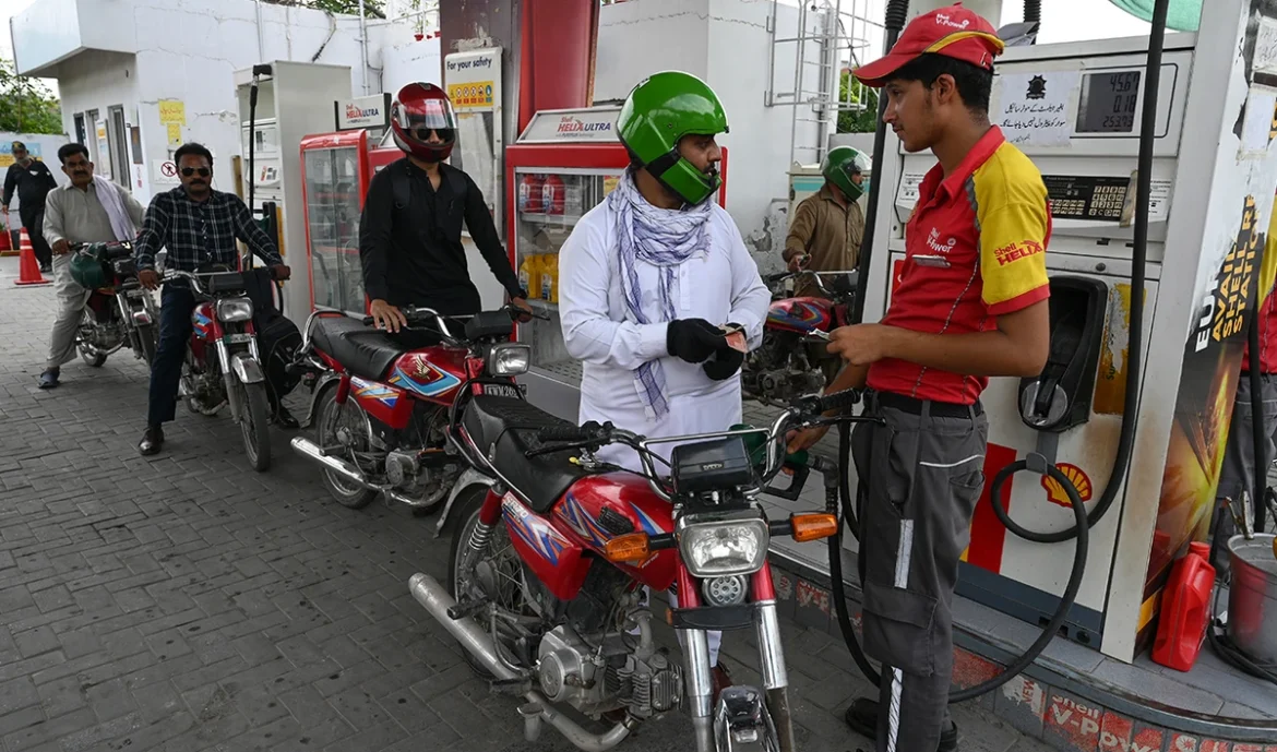 Fuel dealers reject subsidy plan over payment uncertainty