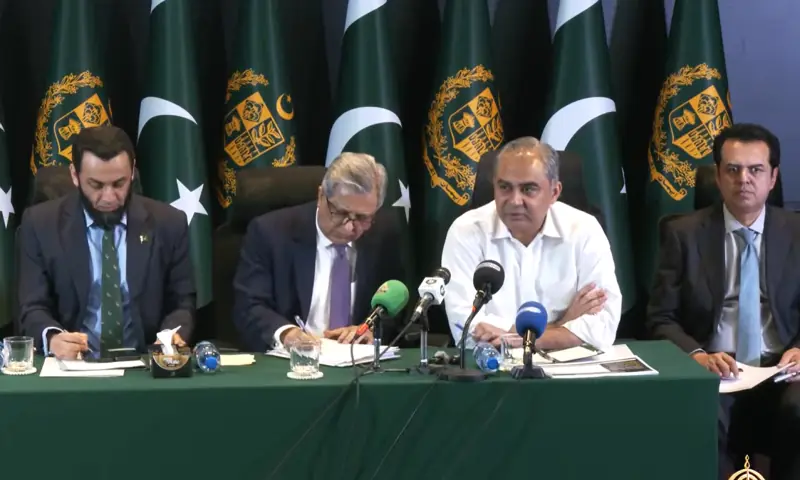 Minister Tarar accuses Imran Khan’s PTI of “unholy alliance” with Taliban
