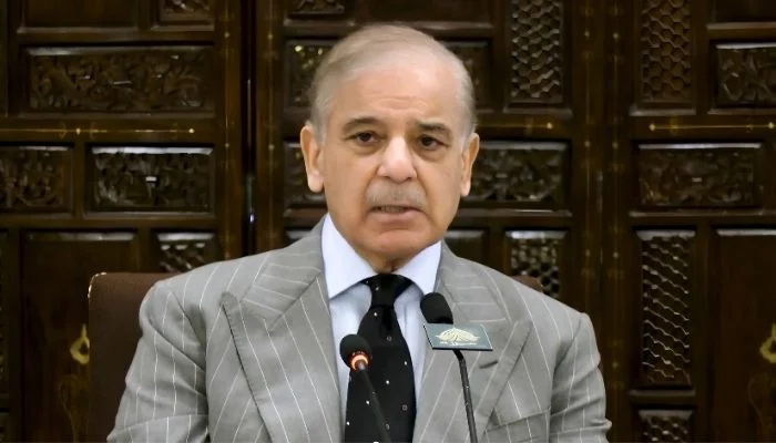 PM Sharif vows to “bring back” progress to Khyber Pakhtunkhwa on first visit since federal takeover