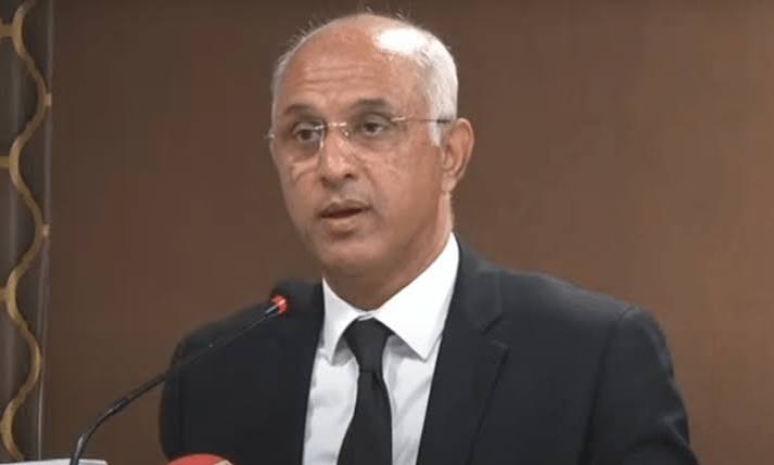 Justice Kayani resigns, saying executive has tightened its grip on judiciary